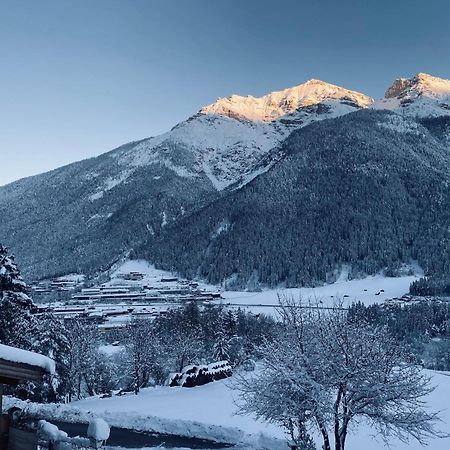Apartments Riese Neustift im Stubaital Habitación foto